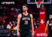 开云体育登录-美国男篮鏖战76人，汉密尔顿关键制胜的简单介绍