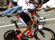 开云体育登录-北境铁骑踏碎孟菲斯，猛龙冲垮灰熊的季后赛启示