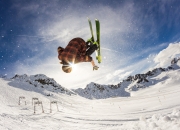 开云足球直播-皇家社会欧战制霸瑞士，苏亚雷斯关键一击定乾坤