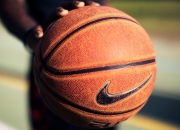 开云体育在线-逆转之夜，广州队绝境重生，福克斯惊艳四座