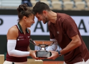 开云官方app入口-包含意大利网球队险胜法国网球队，费德勒爆发神勇的词条