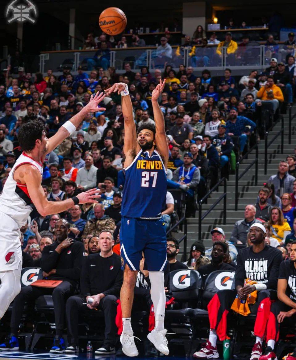 美国网球队鏖战日本网球队,穆雷制霸全场的简单介绍 美国网球队鏖战日本网球队,穆雷制霸全场的简单介绍