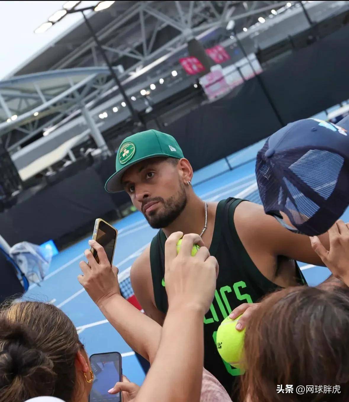 关于欧洲网球队鏖战澳大利亚网球队,克耶高斯打破历史纪录的信息 关于欧洲网球队鏖战澳大利亚网球队,克耶高斯打破历史纪录的信息