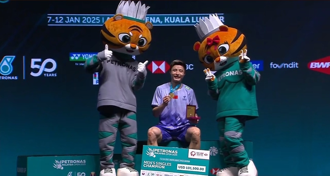 包含马来西亚羽毛球队鏖战中国羽毛球队，马琳送出助攻的词条