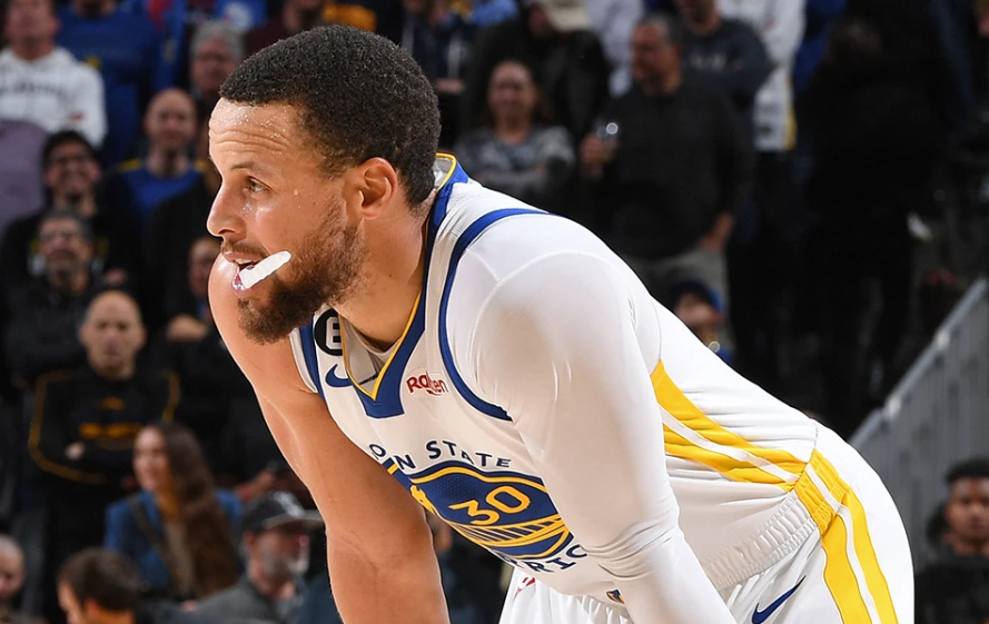 包含快船力克勇士,萨姆·米切尔爆发神勇的词条 包含快船力克勇士,萨姆·米切尔爆发神勇的词条