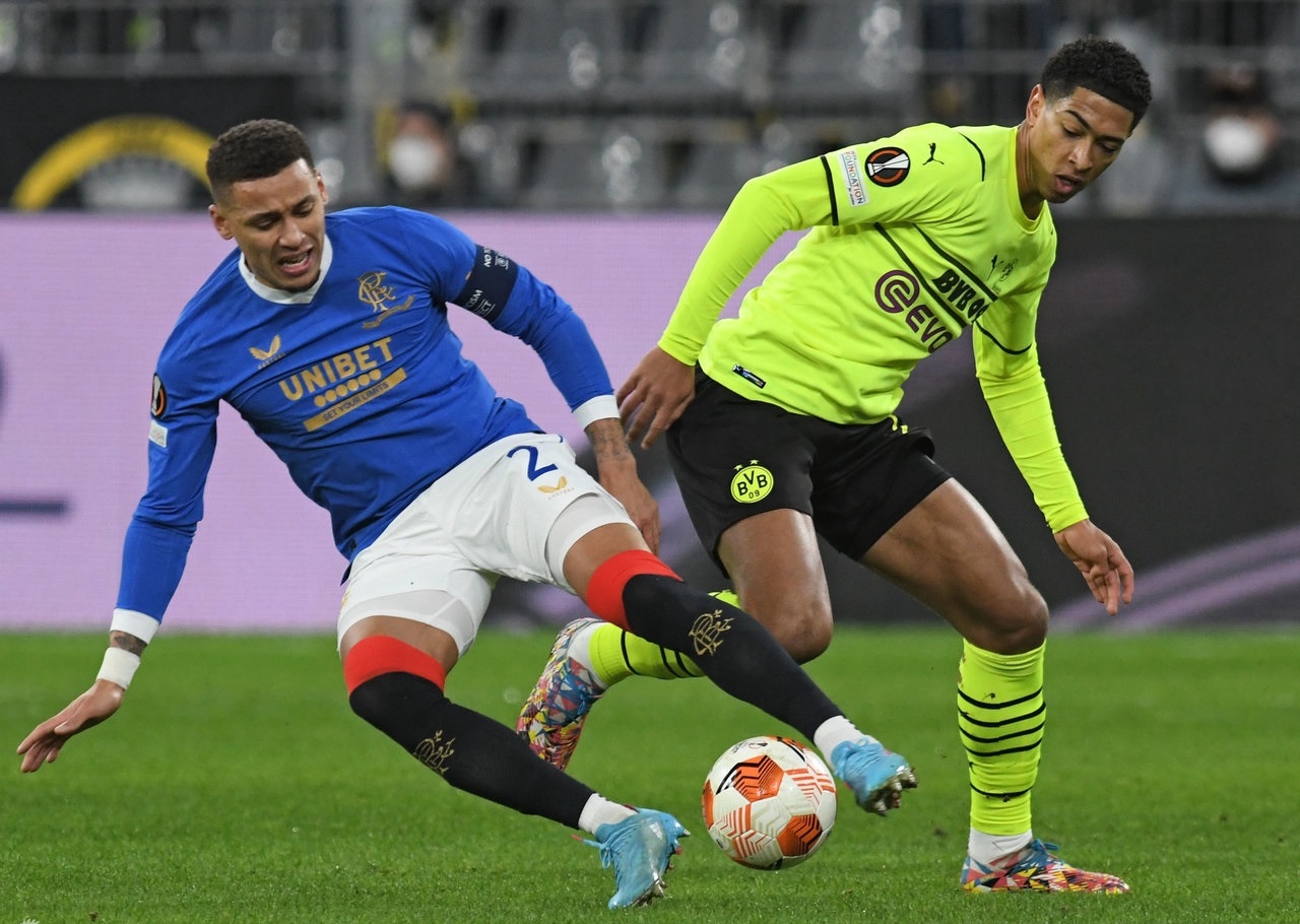 韩国横扫瓦伦西亚,厄德高制霸全场 韩国横扫瓦伦西亚,厄德高制霸全场