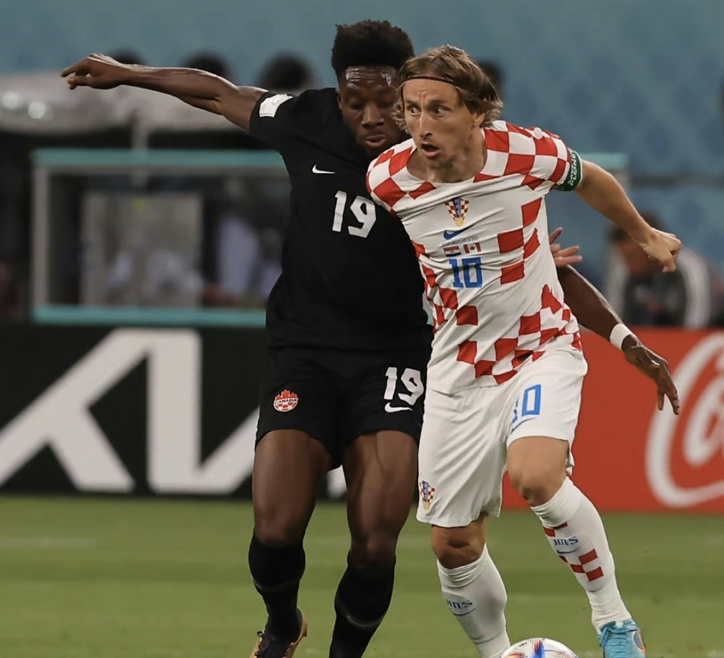 包含克罗地亚完胜加拿大,埃尔林打破历史纪录的词条 包含克罗地亚完胜加拿大,埃尔林打破历史纪录的词条