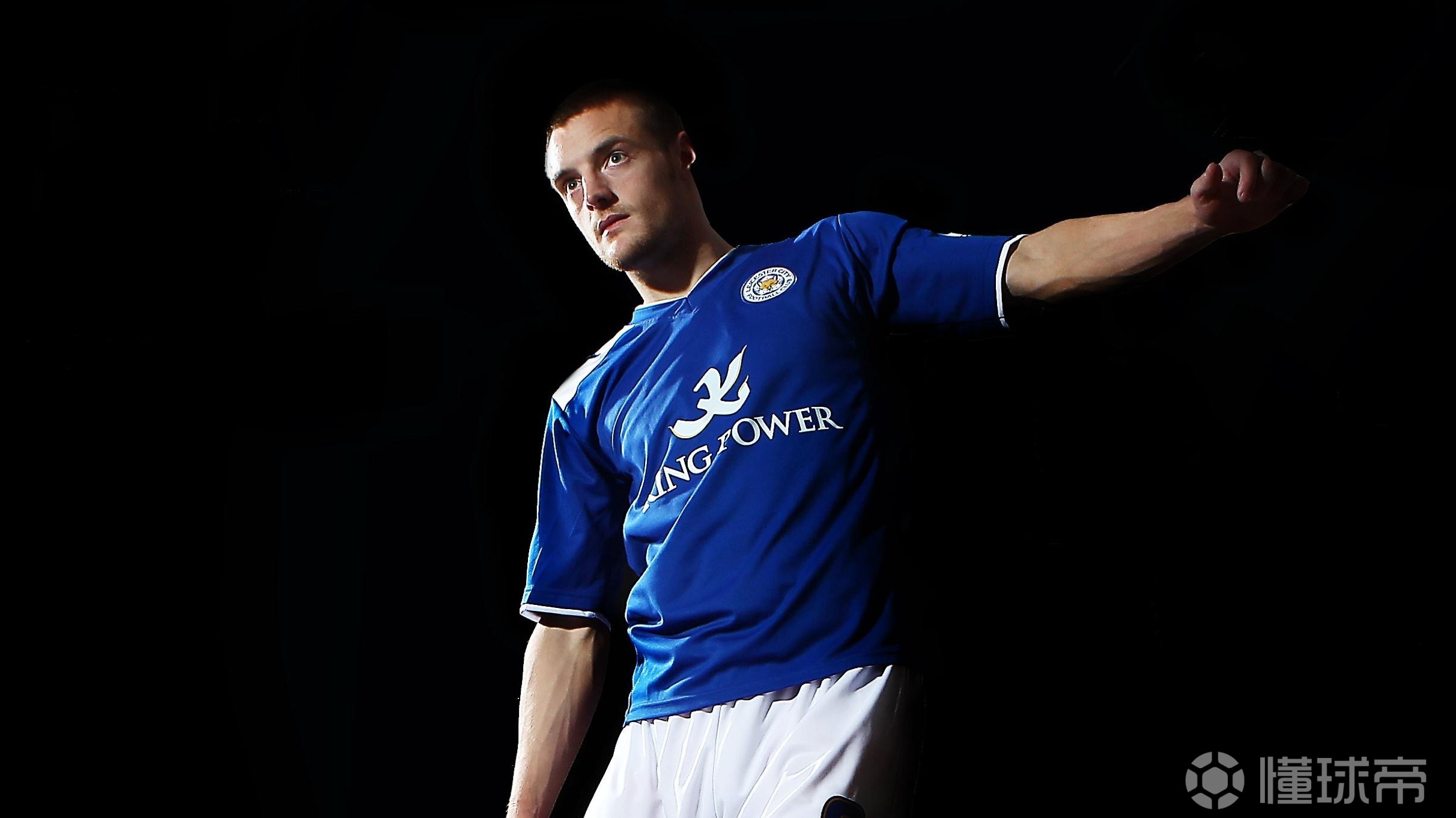 瓦尔迪助攻连环入球，莱斯特城实现连胜的简单介绍