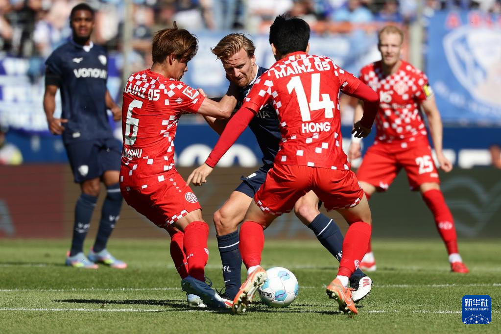 美因茨主场战平不莱梅，球队表现堪忧