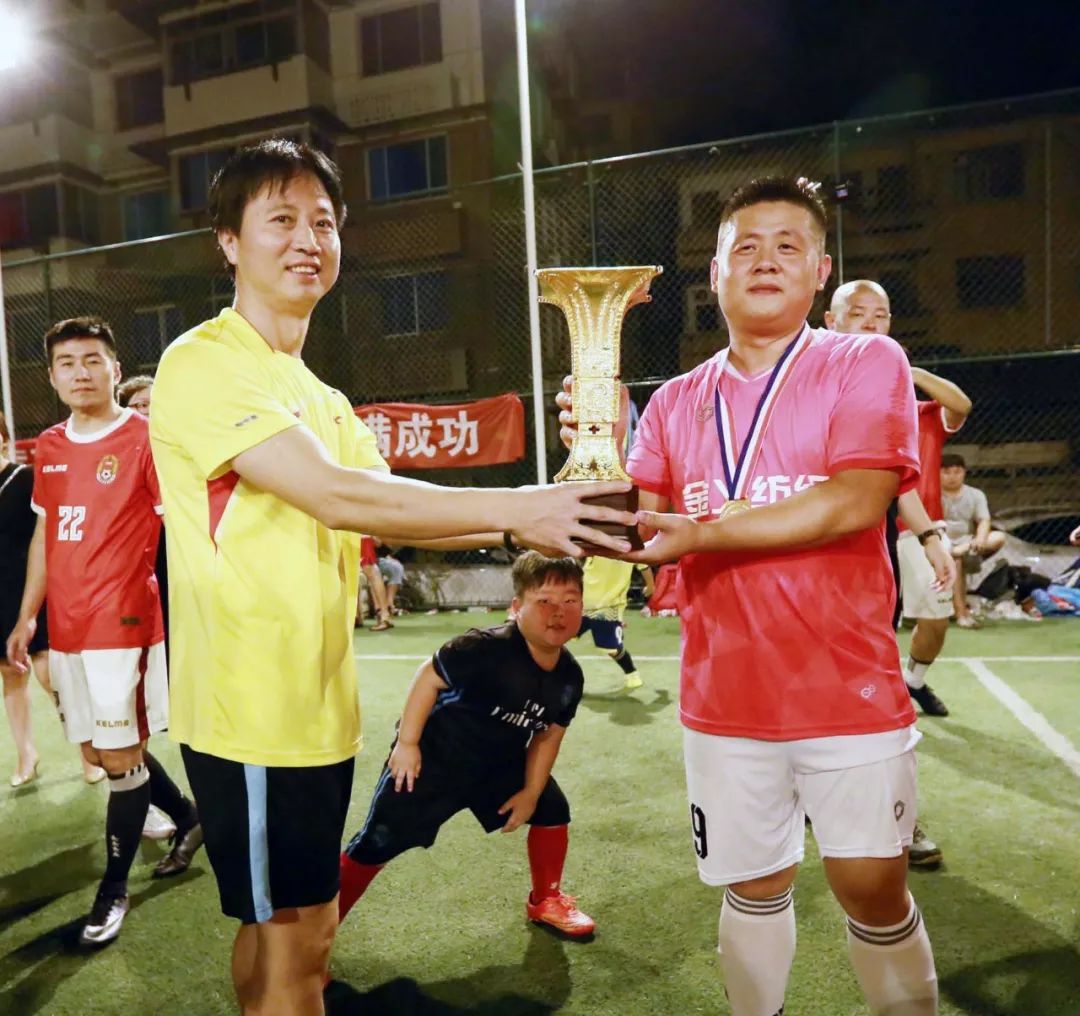 埃及篮球联赛决赛纠缠激烈，顶级球队角逐桂冠的简单介绍