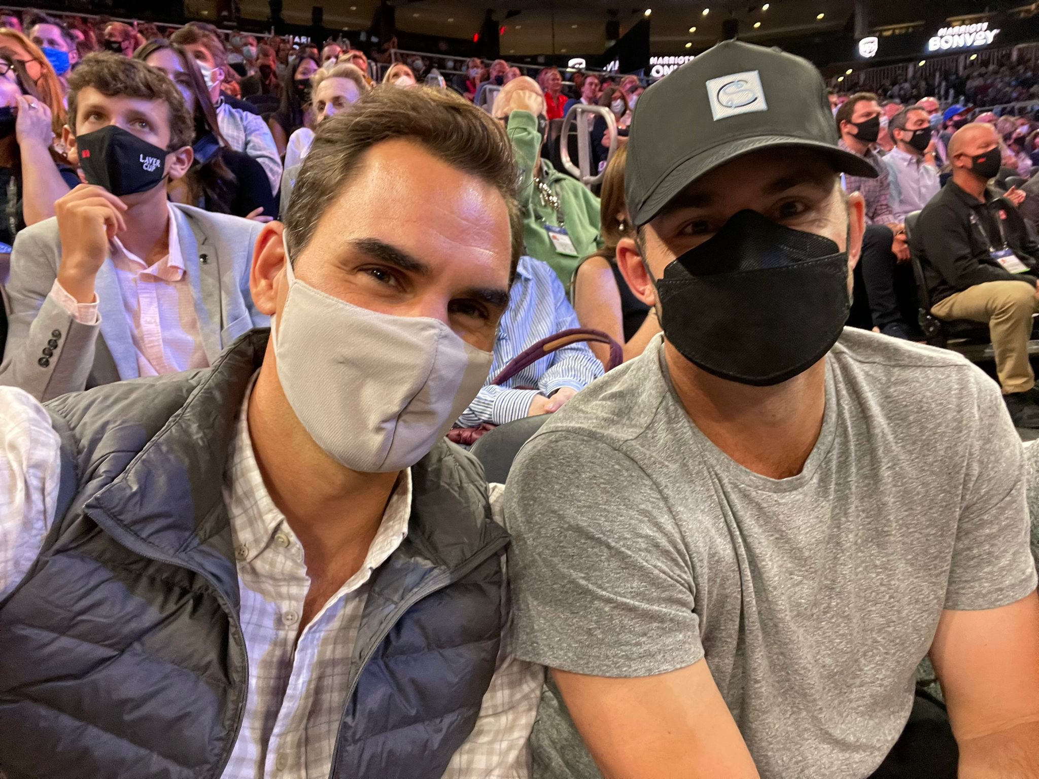 包含美国网球队强势英国网球队,费德勒完成帽子戏法的词条 包含美国网球队强势英国网球队,费德勒完成帽子戏法的词条